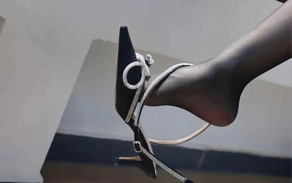 【西檬之家】BDSM新手必读：如何理解Dom/sub关系与Brat属性？